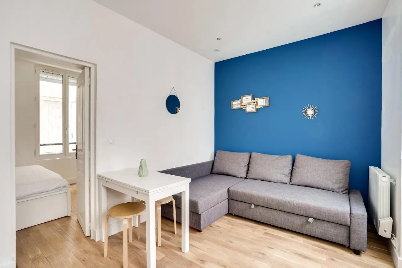 Apartment 3 People Close Eiffel Tower By Weekome パリ フランス